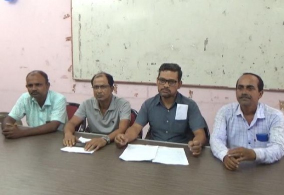 ‘You do not need to give us JRBT Jobs’ : 10323 teachers asked Ratan Lal Nath to follow SC’s guidelines and restore their jobs ‘You do not need to give us JRBT Jobs’ : 10323 teachers asked Ratan Lal Nath to follow SC’s guidelines and restore their jobs